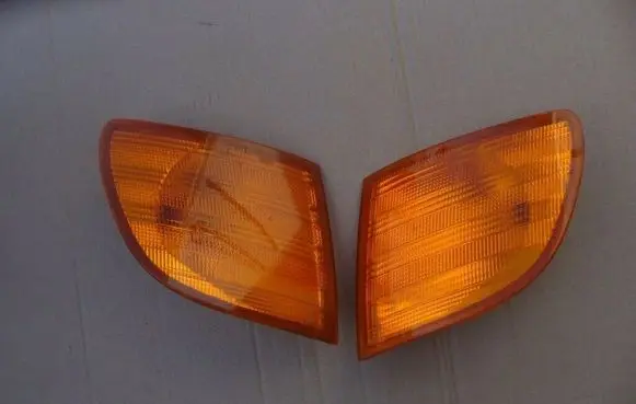 Mercedes-Benz Vito Viano W638 Front indicator light 6388200121
