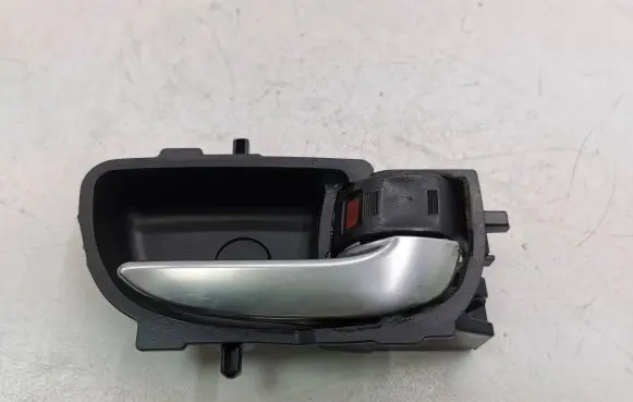 Toyota Auris E180 Front door interior handle 692050D200 692050D271 89915A2