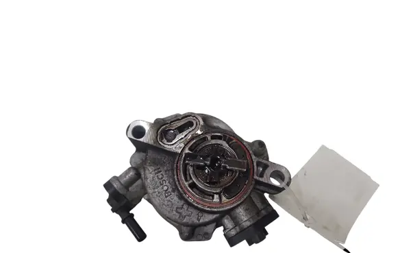 Volvo V60 Vacuum pump 9804021880