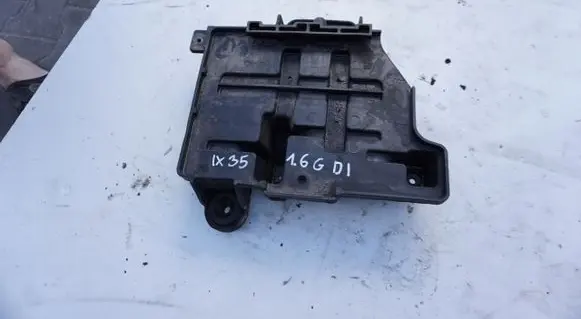 Hyundai ix35 Battery tray 