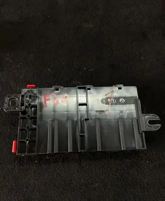 BMW 3 F30 F35 F31 Fuse module 19175000001 922775204 31072012