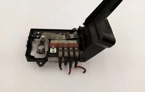 Opel Astra J Positive wiring loom 13302307