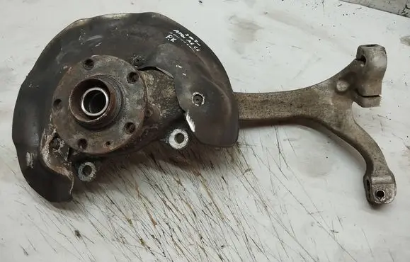 Audi A6 S6 C6 4F Front wheel hub spindle knuckle R4F0257
