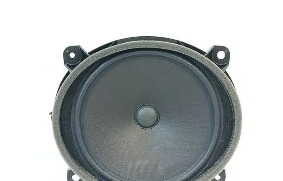 Toyota Sienna XL40 IV Front door speaker 861600E340