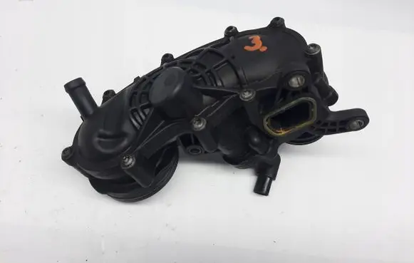 Thermostat/thermostat housing