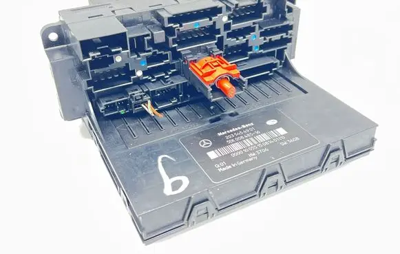 Fuse box set