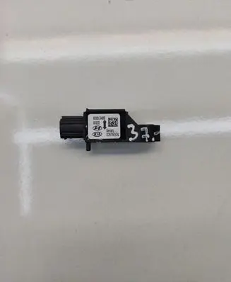 KIA Optima Airbag deployment crash/impact sensor 95920D4000