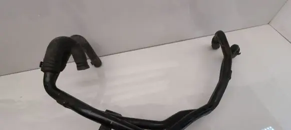Audi Q7 4L Engine coolant pipe/hose 7L6121070AJ