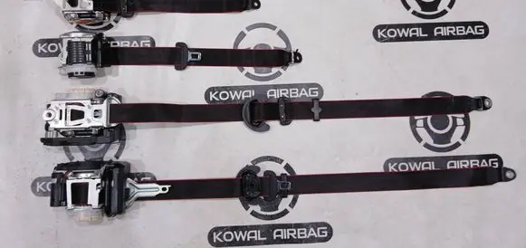 Audi A7 S7 4K8 Set of seat belts 