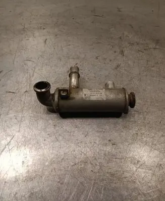 Volvo C30 EGR valve cooler 3M5Q9F464BC 3082007 VP1U3H9P445BB