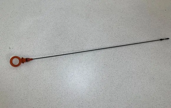 Volkswagen Touran I Oil level dip stick 03G115611