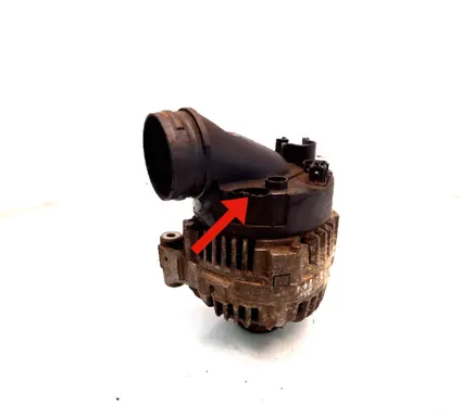 BMW 5 E39 Generator/alternator 2246573 12312246573