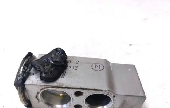 Toyota Corolla Verso AR10 Air conditioning (A/C) expansion valve MF4475002112