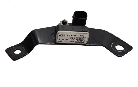 Mercedes-Benz E C207 W207 Airbag deployment crash/impact sensor A0055421218 10171102213