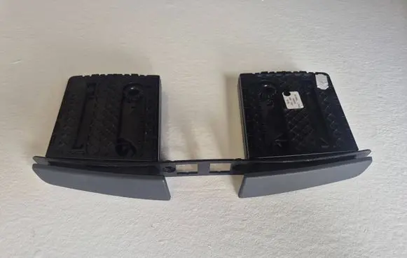 Peugeot 508 Cup holder 6887989500