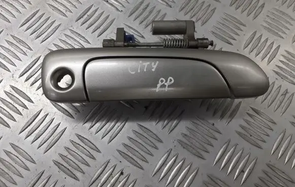 Honda City Front door exterior handle/bracket 
