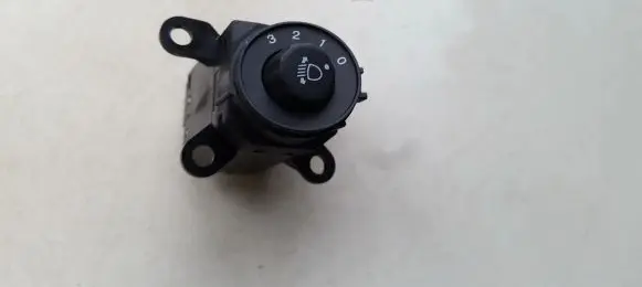 Headlight level height control switch
