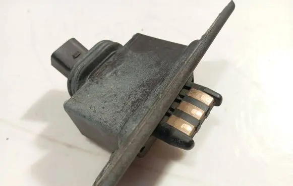 Volkswagen Transporter - Caravelle T5 Sliding door contact joint 0400670015