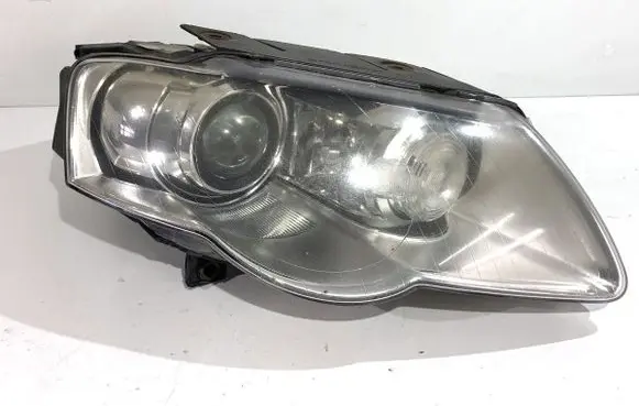 Volkswagen PASSAT B6 Headlight/headlamp 3C0941752G