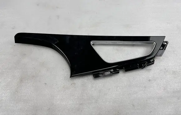 Audi Q7 4M Other front door trim element 4M0867102 4M0867102H