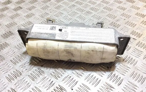 Passenger airbag