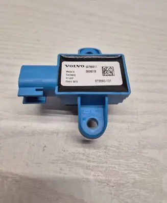 Volvo C30 Airbag deployment crash/impact sensor 30798511 090901B 973580101