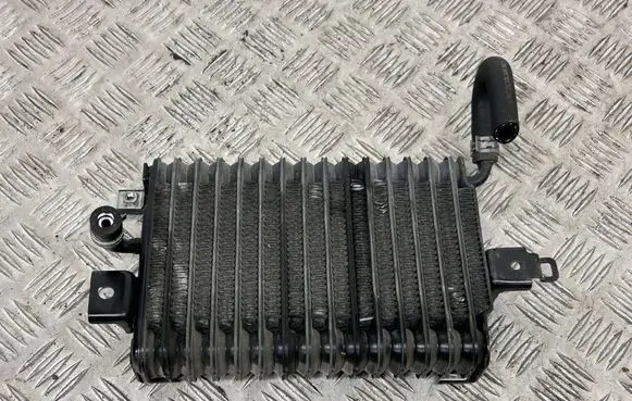Engine oil radiator