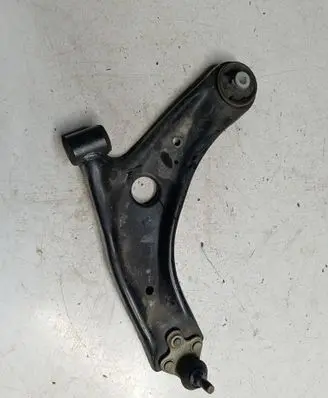 Toyota Yaris XP210 Front control arm 35484