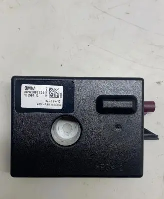 BMW X6 E71 Antenna control unit 10859410 9230911