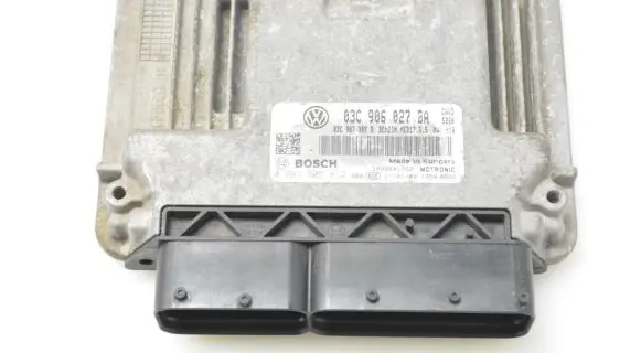 Volkswagen Golf VI Engine control unit/module 03C906027BA