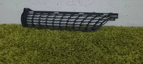 Mercedes-Benz SLK R172 Front bumper upper radiator grill A1728853623