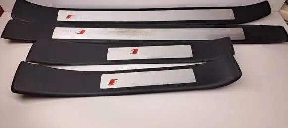 Audi A4 S4 B7 8E 8H Front sill trim cover 8E0853373D 8E0853374D 8E0853376D