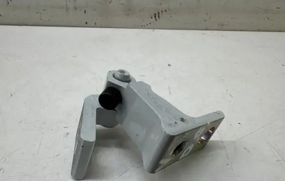 Seat Arona Rear door upper hinge 
