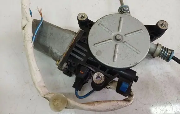 Honda Jazz Front door window regulator motor 