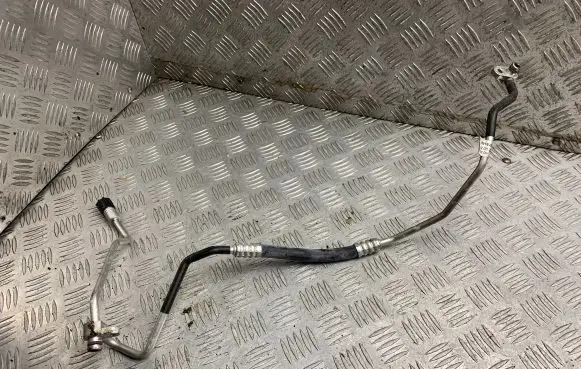 Audi A4 S4 B9 Air conditioning (A/C) pipe/hose 8W1820720F