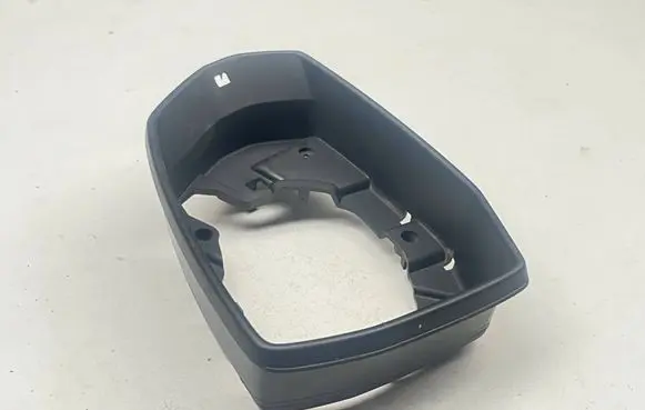 Volkswagen Tiguan Rear glass lock/latch Q843 232637184