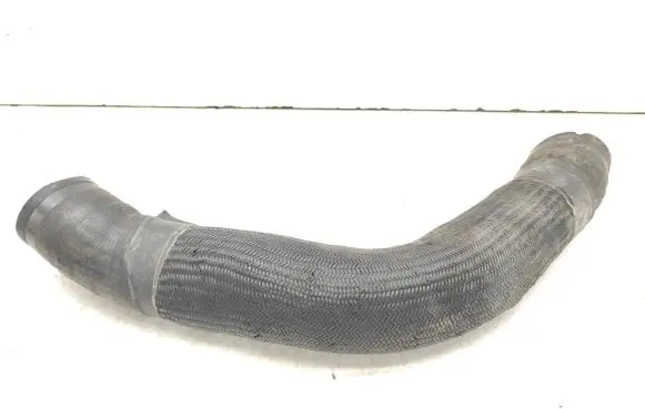 Maserati Ghibli Intercooler hose/pipe 670003620