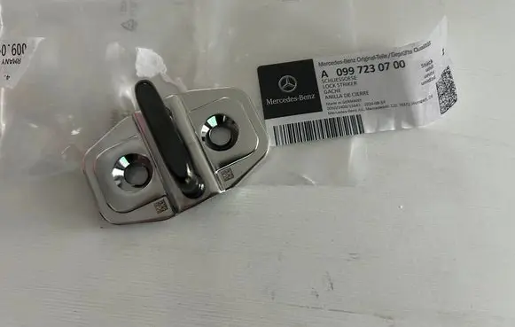 Mercedes-Benz E W238 Front door lock loop/hook striker A0997230700