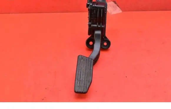 KIA Sportage Accelerator throttle pedal 327001FXXX
