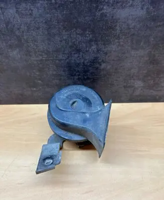 Volkswagen Golf IV Horn signal 0092018 CH2139