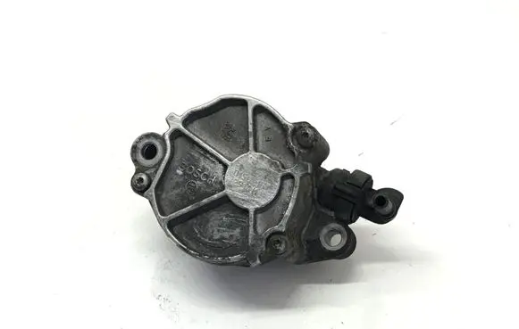 Ford Focus Vacuum pump D1561B 2910M