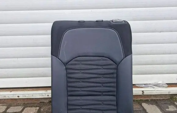 KIA Pro Cee'd III Second row seats 