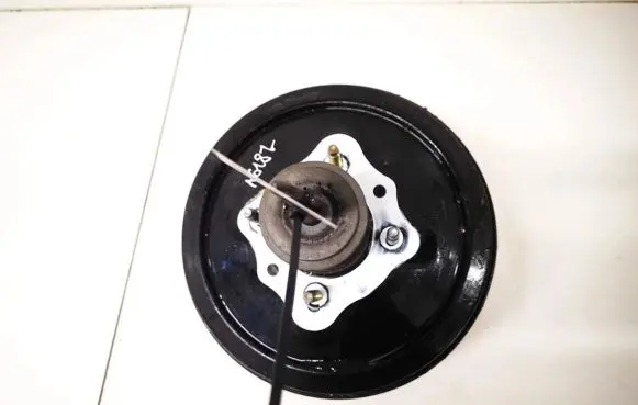 Chrysler 300 - 300C Brake booster p04779469ab