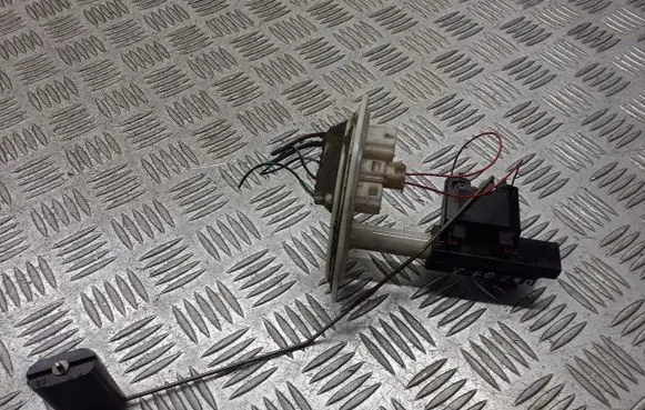 Volvo V70 Mechanical fuel pump 