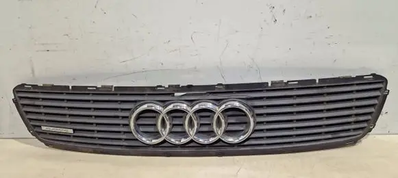 Audi A4 S4 B5 8D Front grill 4D0853651B