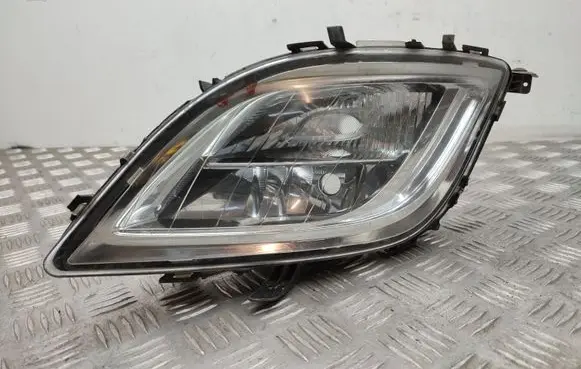 Opel Astra J Front fog light 13293618