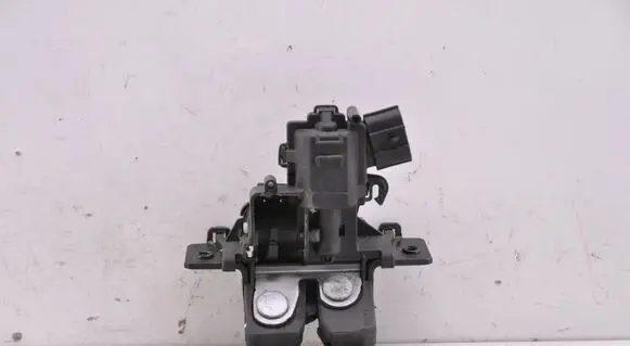 Toyota Yaris Tailgate/trunk/boot lock/catch/latch 