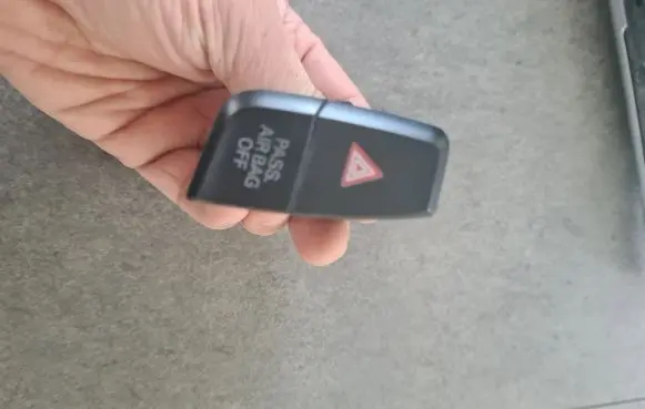 Audi A4 S4 B8 8K Hazard light switch 8K1941509A 211246000