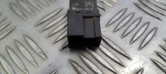 Volvo S40, V40 Other relay mb9533821l a1001-x7