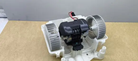 Heater fan/blower